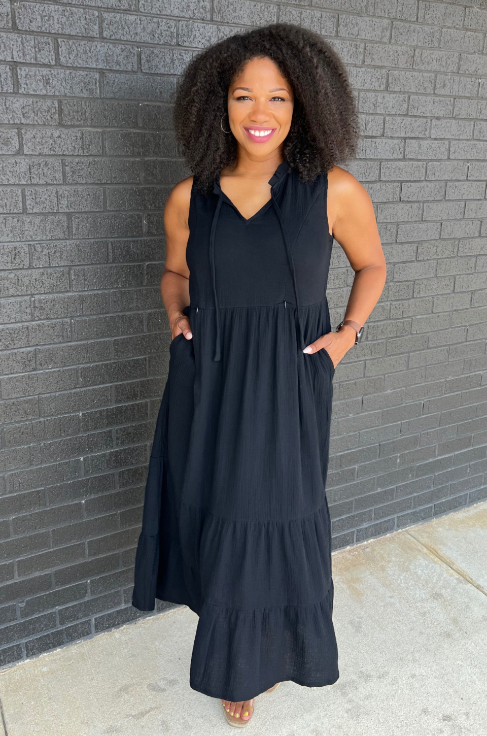 Black midi dress with pockets cheap