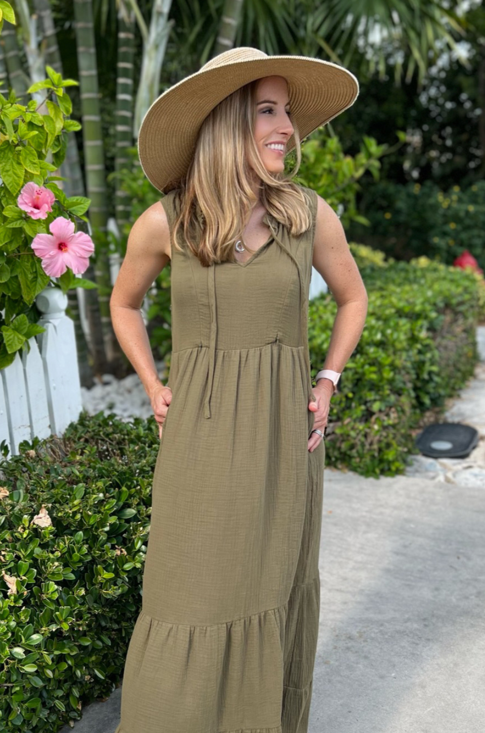 BACKORDER Sleeveless Gauze Nursing Midi Dress With Pockets 2.0 - Olive Nursing Queen BACKORDER Sleeveless Gauze Nursing Midi Dress With Pockets 2.0 - Olive Nursing Queen