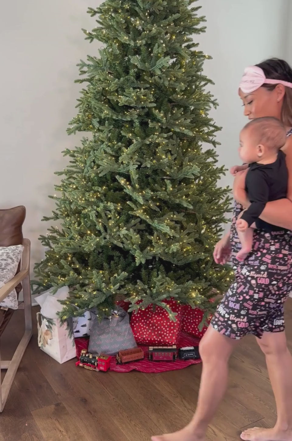 Nursing Pajamas - Breastfeeding Graphic Print