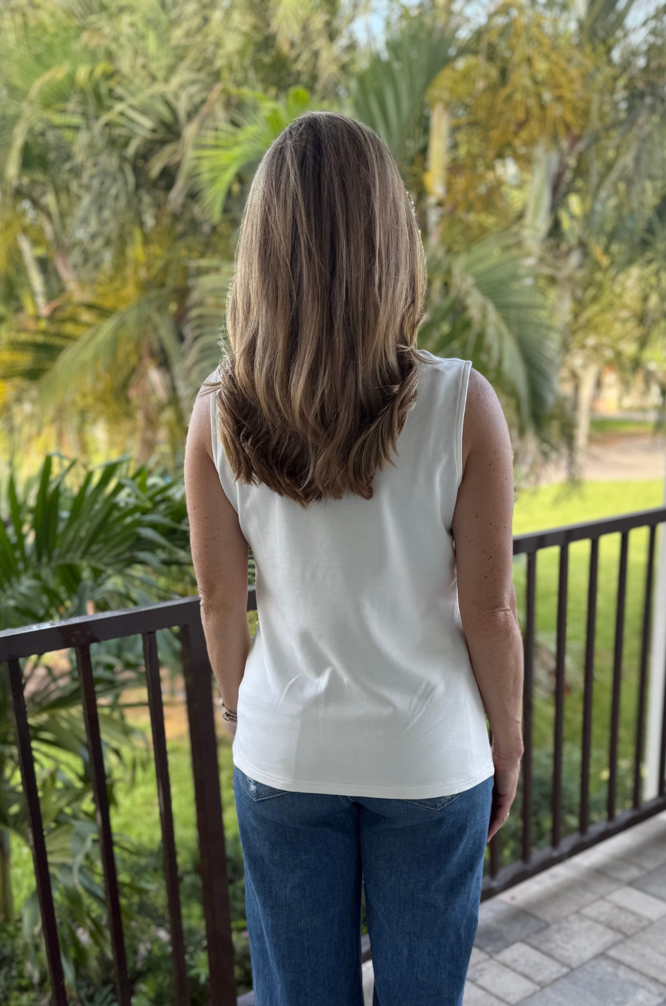 Ponte Knit Nursing Tank Top With Zipper - Off-White – Nursing Queen