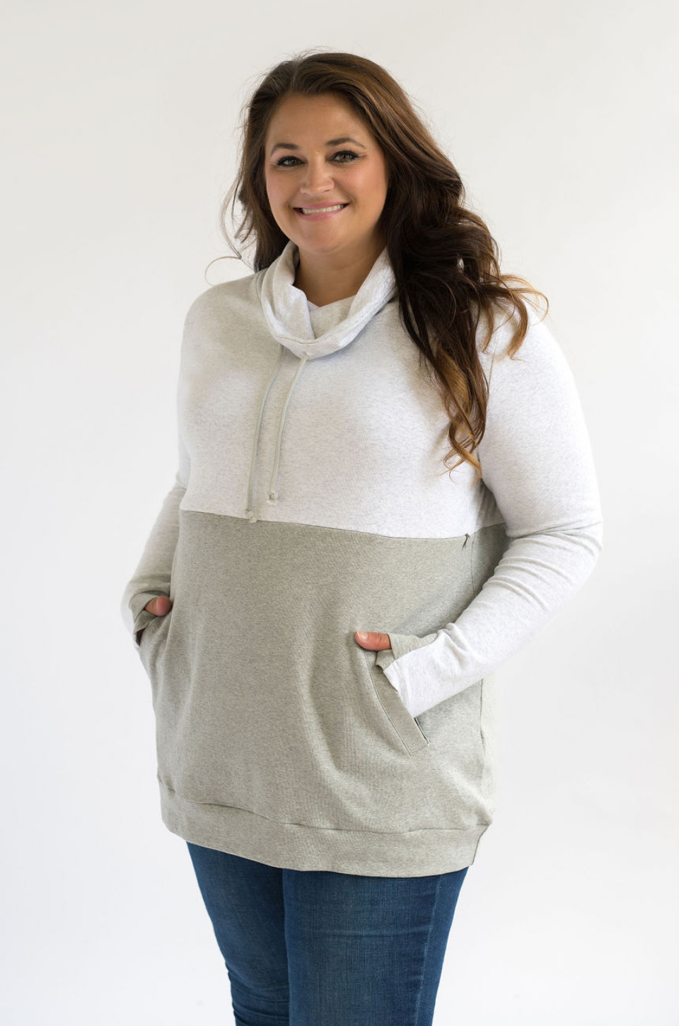 Nursing Sweatshirt Pullover - Colorblock Light Gray